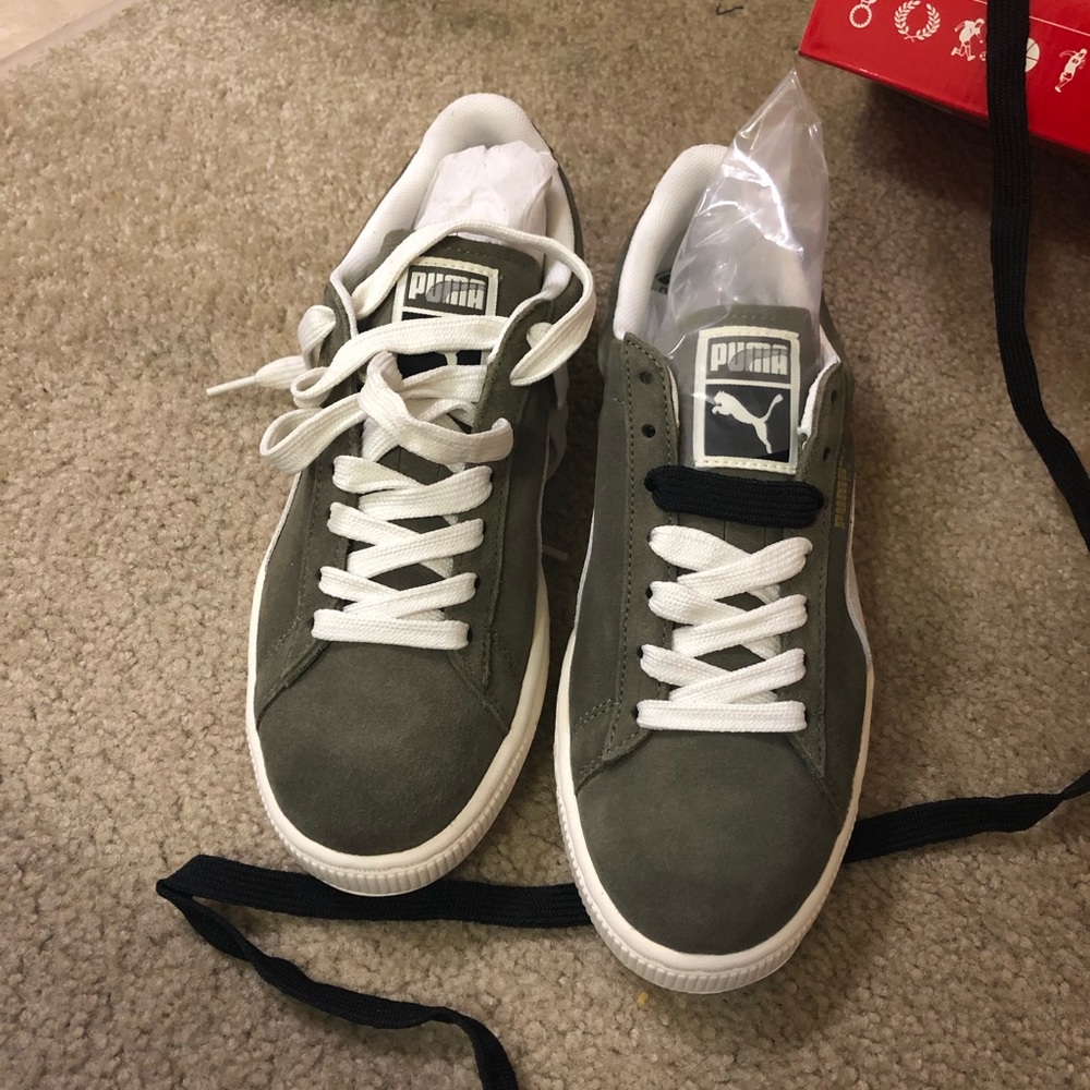 Puma Sneakers